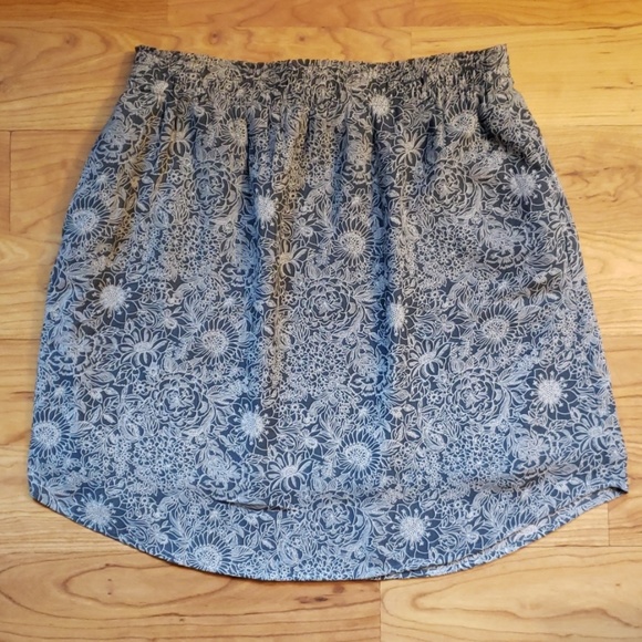 LOFT Dresses & Skirts - Loft floral skirt